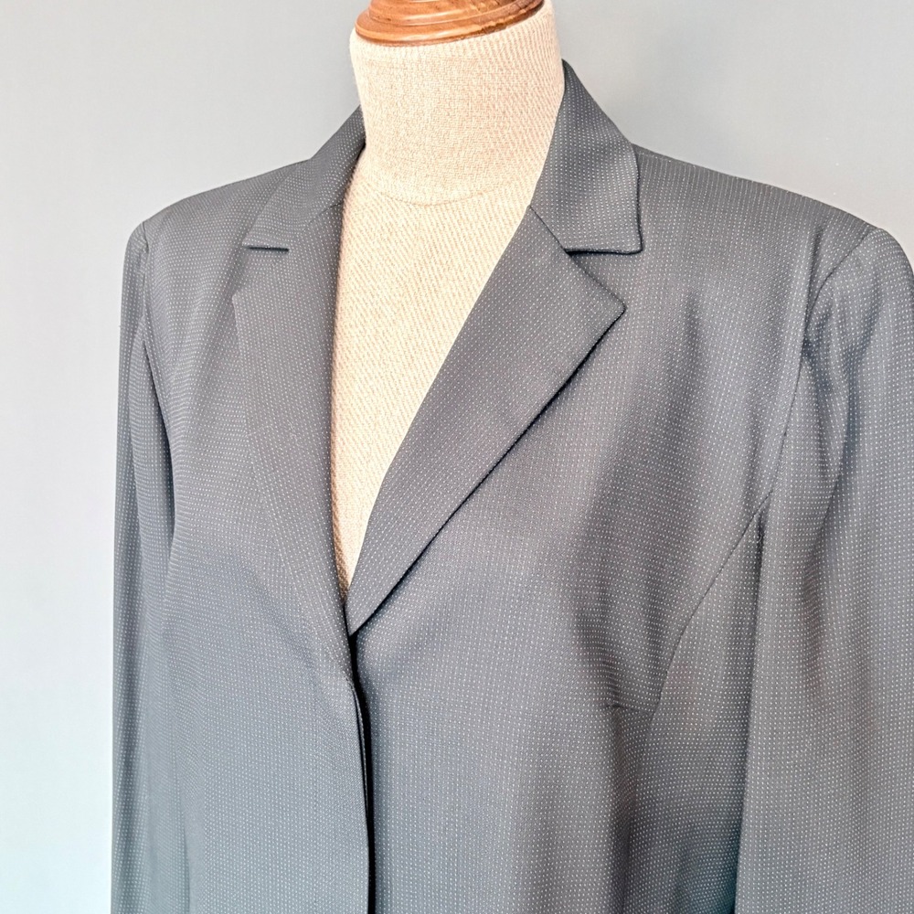 Brooks Brothers 2 Pc. Navy Wool Skirt Suit | Sz 12 | Micro Dot Classic Office